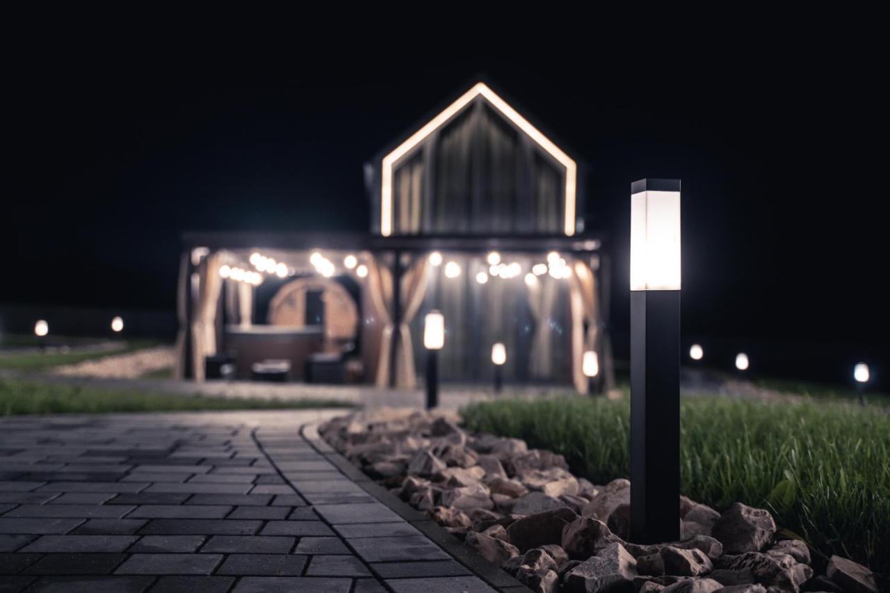 Village Resort Sauna & Jacuzzi & Netflix Tworkowa المظهر الخارجي الصورة
