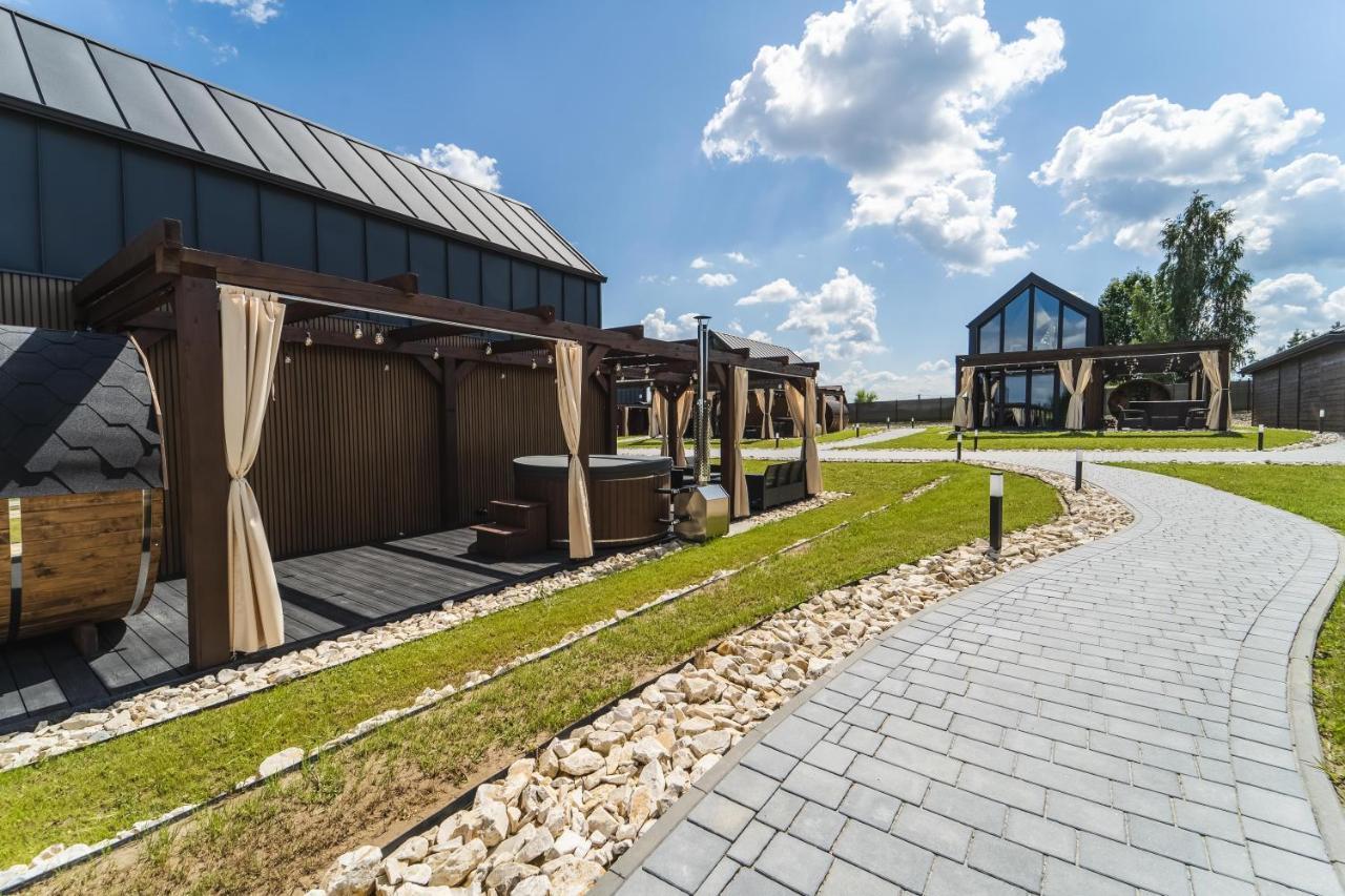 Village Resort Sauna & Jacuzzi & Netflix Tworkowa المظهر الخارجي الصورة